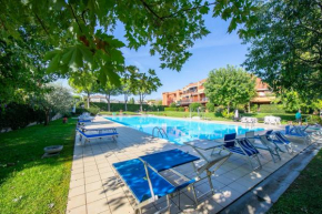 Green Tiffany Apartment - Happy Rentals Desenzano Del Garda